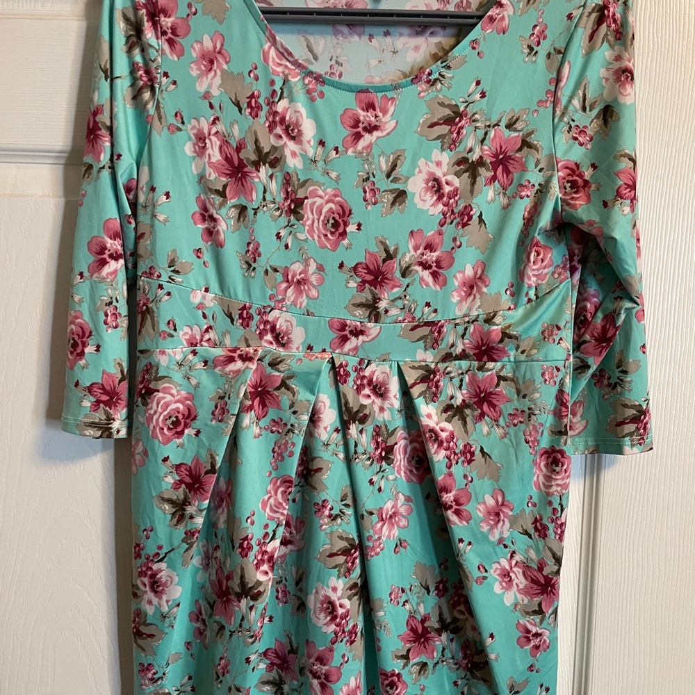 Floral Print Maternity Top with 3/4 Sleeves